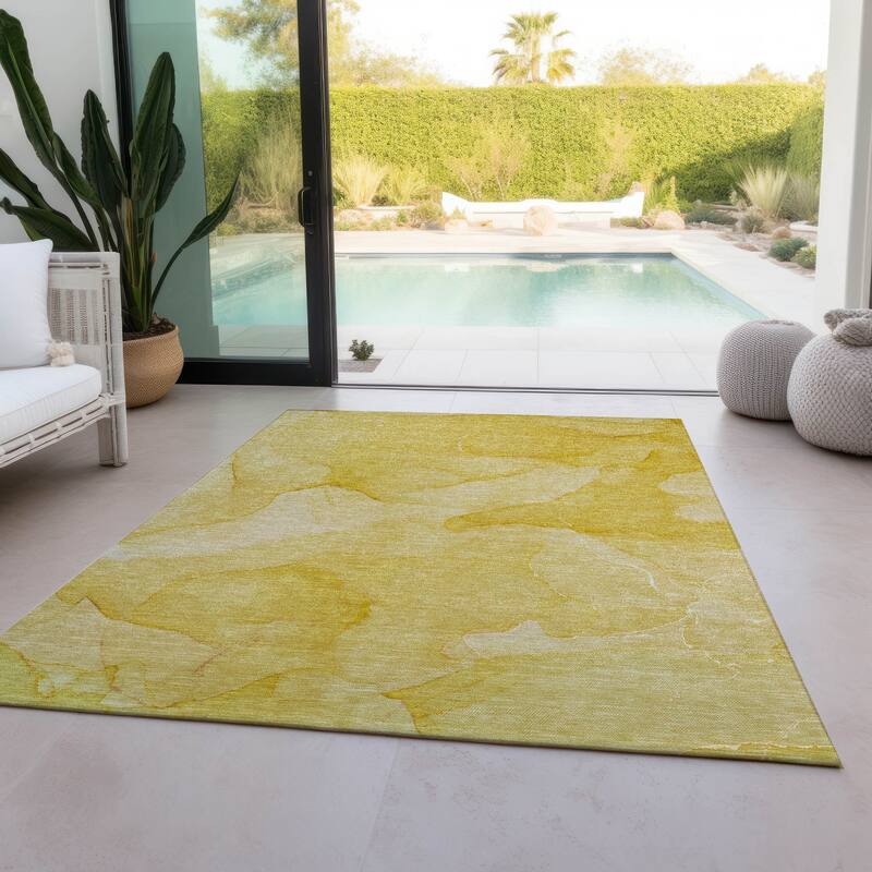 Machine Washable Indoor/ Outdoor Abstract Chantille Rug