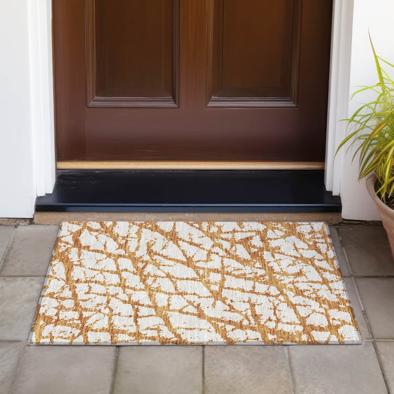 Machine Washable Indoor/ Outdoor Abstract Contemporary Chantille Rug - Copper - 1'8" x 2'6"