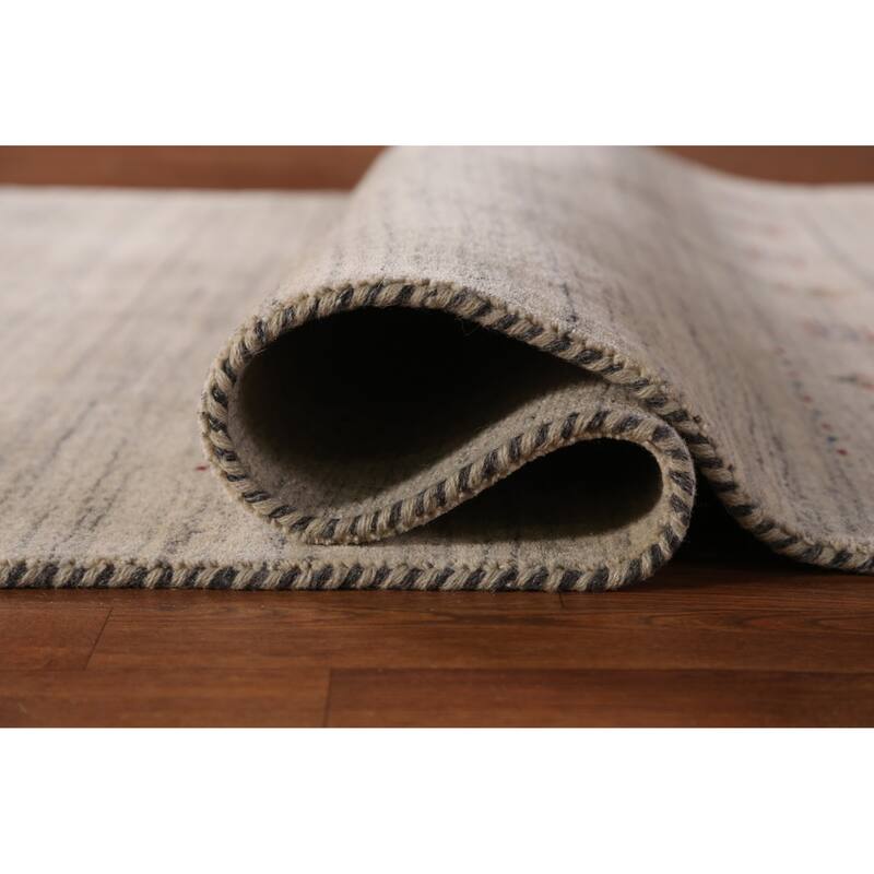 Hand Knotted Oriental 100% Wool Carpet Tribal Tribal Beige & Ivories Gabbeh Area Rug - 7' 9'' X 5' 0''