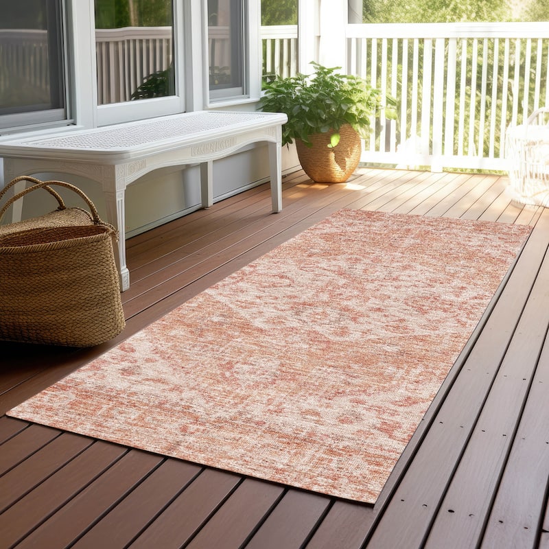 Machine Washable Indoor/ Outdoor Vintage Traditional Chantille Rug