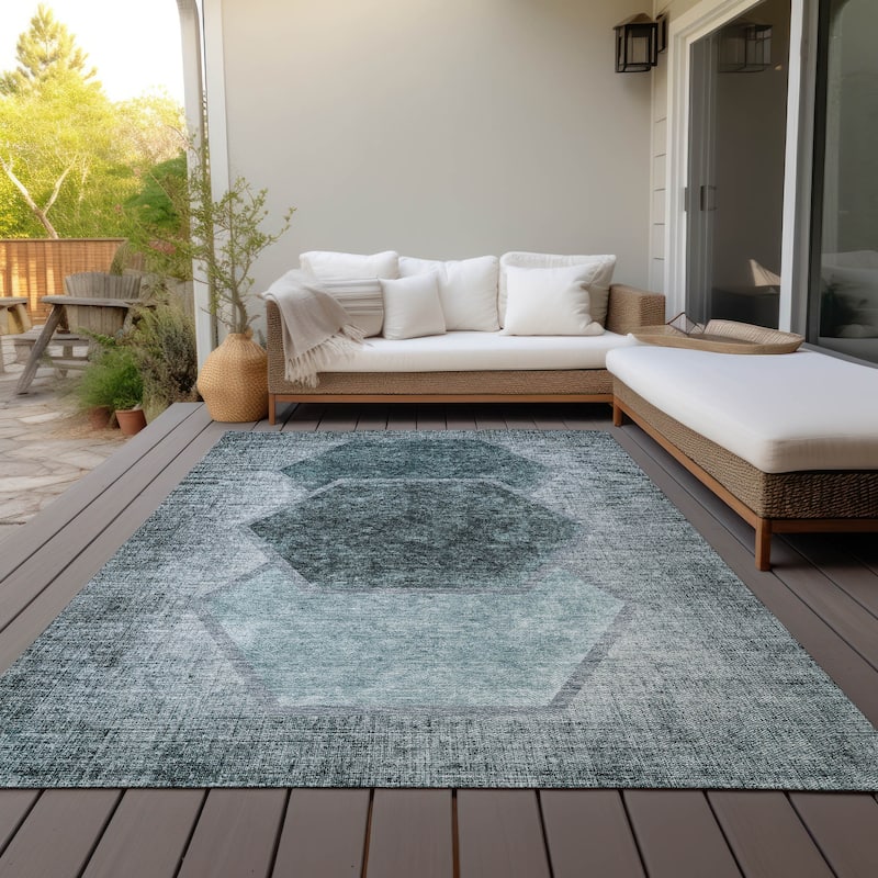 Machine Washable Indoor/ Outdoor Chantille Modern Boho Rug