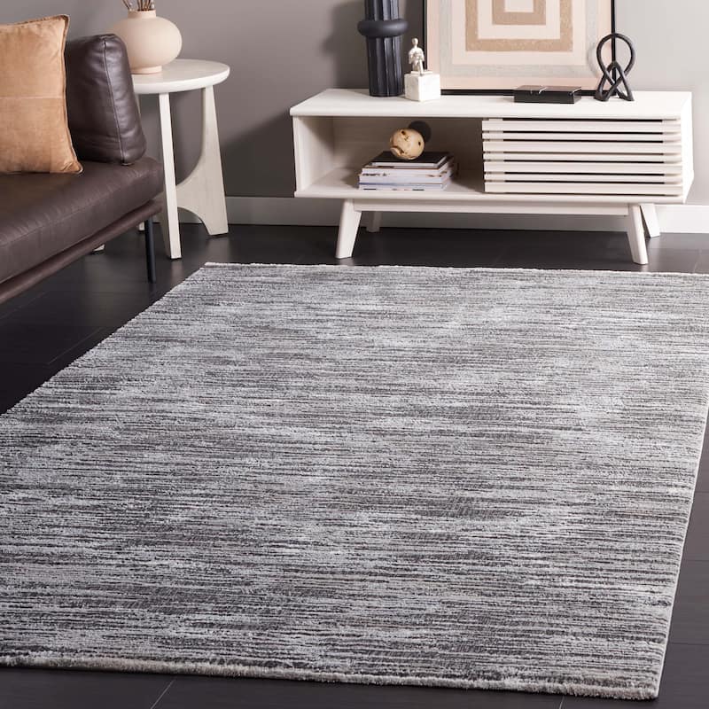SAFAVIEH Revive Arminda Transitional Rug - 2'7" x 5' - Grey