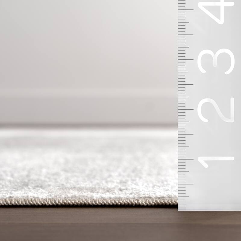 Nuloom Argelia Solid Machine Washable Area Rug