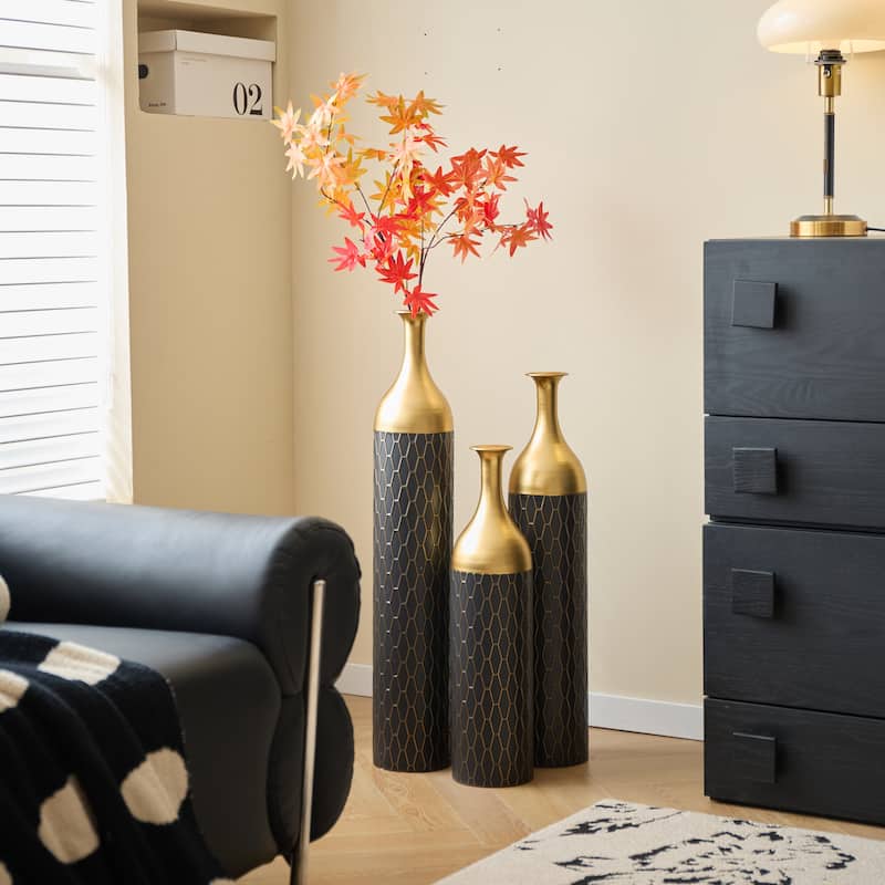 Black and Gold Metal Vase Set of 3 Floor Vases Ideal for Mother's Day Gift Wedding Decoration Elegant Floral Display