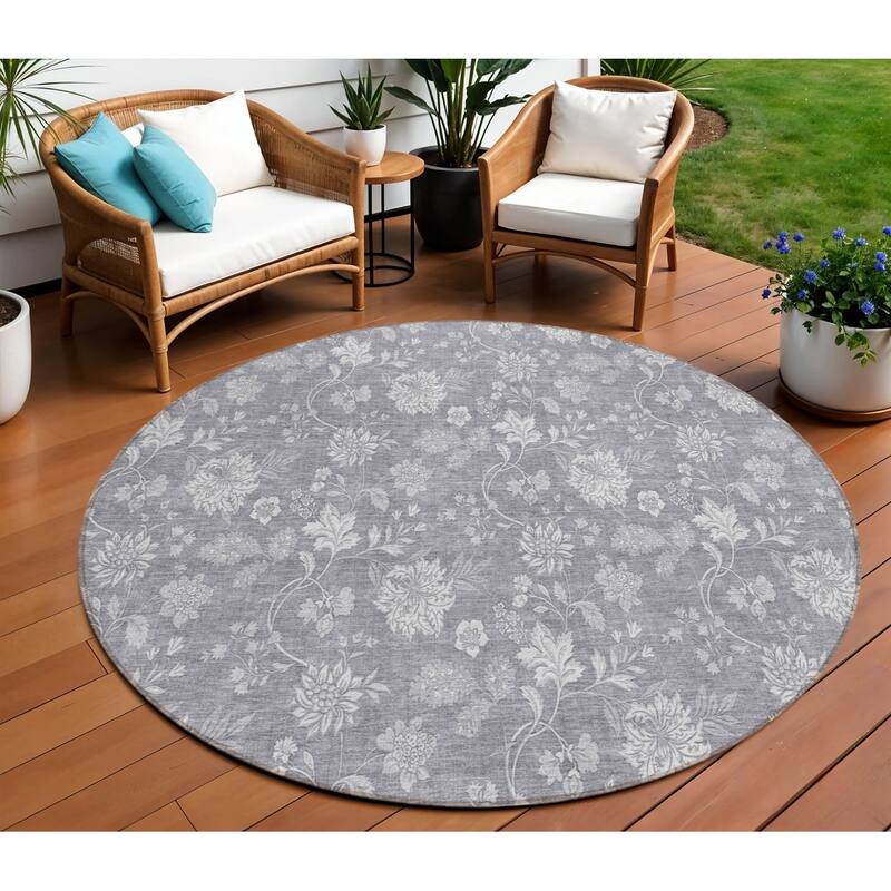 HomeRoots Floral Transitional Rectangle Outdoor Rug - 8' Round