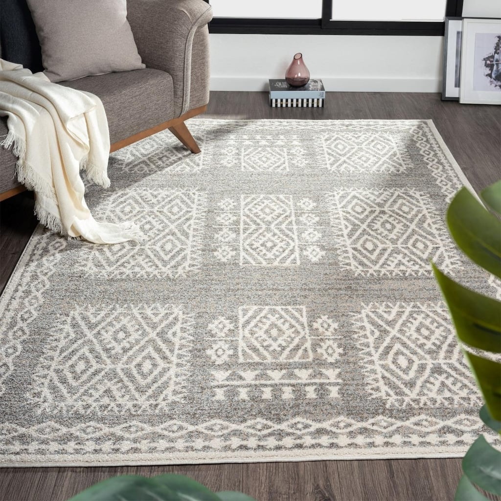 Luxe Weavers Bohemian Geometric Tribal Area Rug