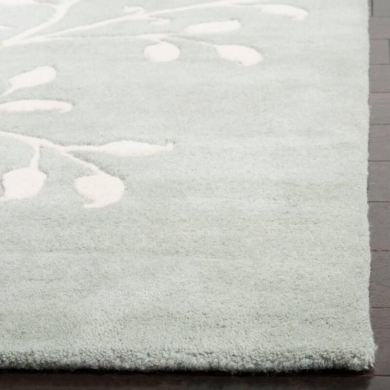 SAFAVIEH Handmade Soho Fallon Blue New Zealand Wool Rug