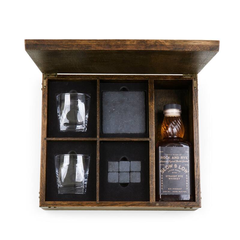 Picnic Time - Legacy Whiskey Box Gift Set