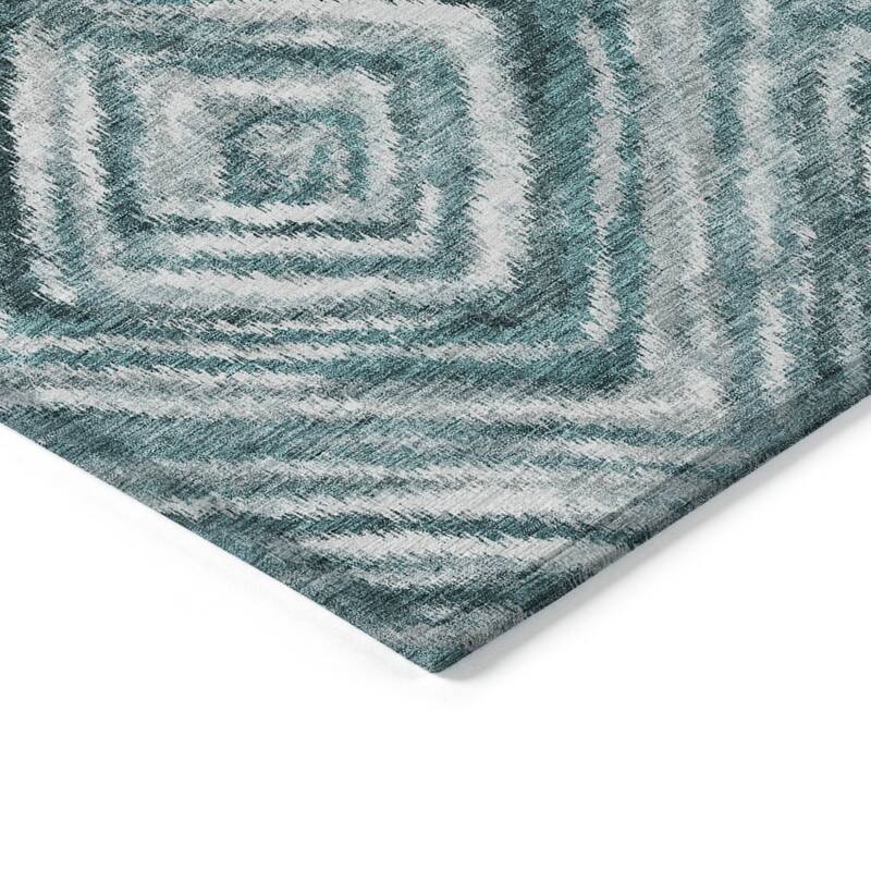 HomeRoots Geometric Transitional Rectangle Outdoor Rug