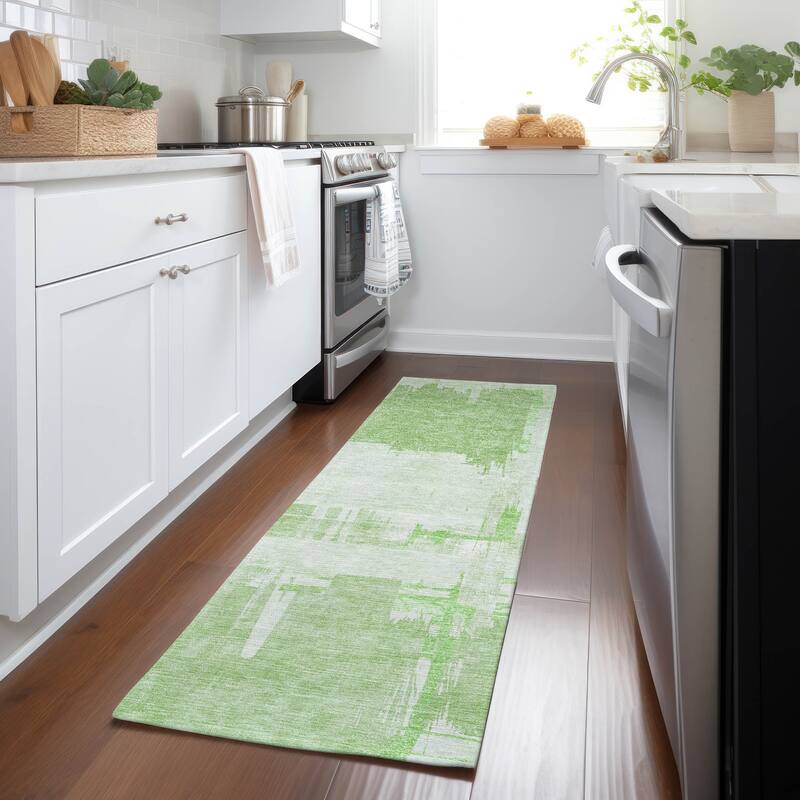 Machine Washable Indoor/ Outdoor Chantille Abstract Modern Rug - Green - 2'3" x 7'6"