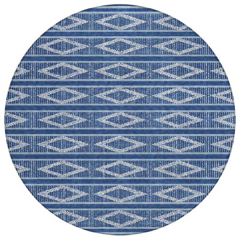Machine Washable Indoor/ Outdoor Diamond Stripe Chantille Rug
