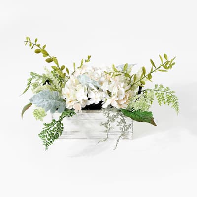 SAFAVIEH Lorie Faux 13-inch Hydrangea Potted Arrangement - 20" W x 11" D x 13" H - 20Wx11Dx13H