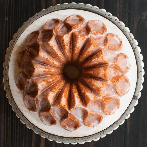 Nordic Ware Crown Bundt Pan - On Sale - Bed Bath & Beyond - 19873462