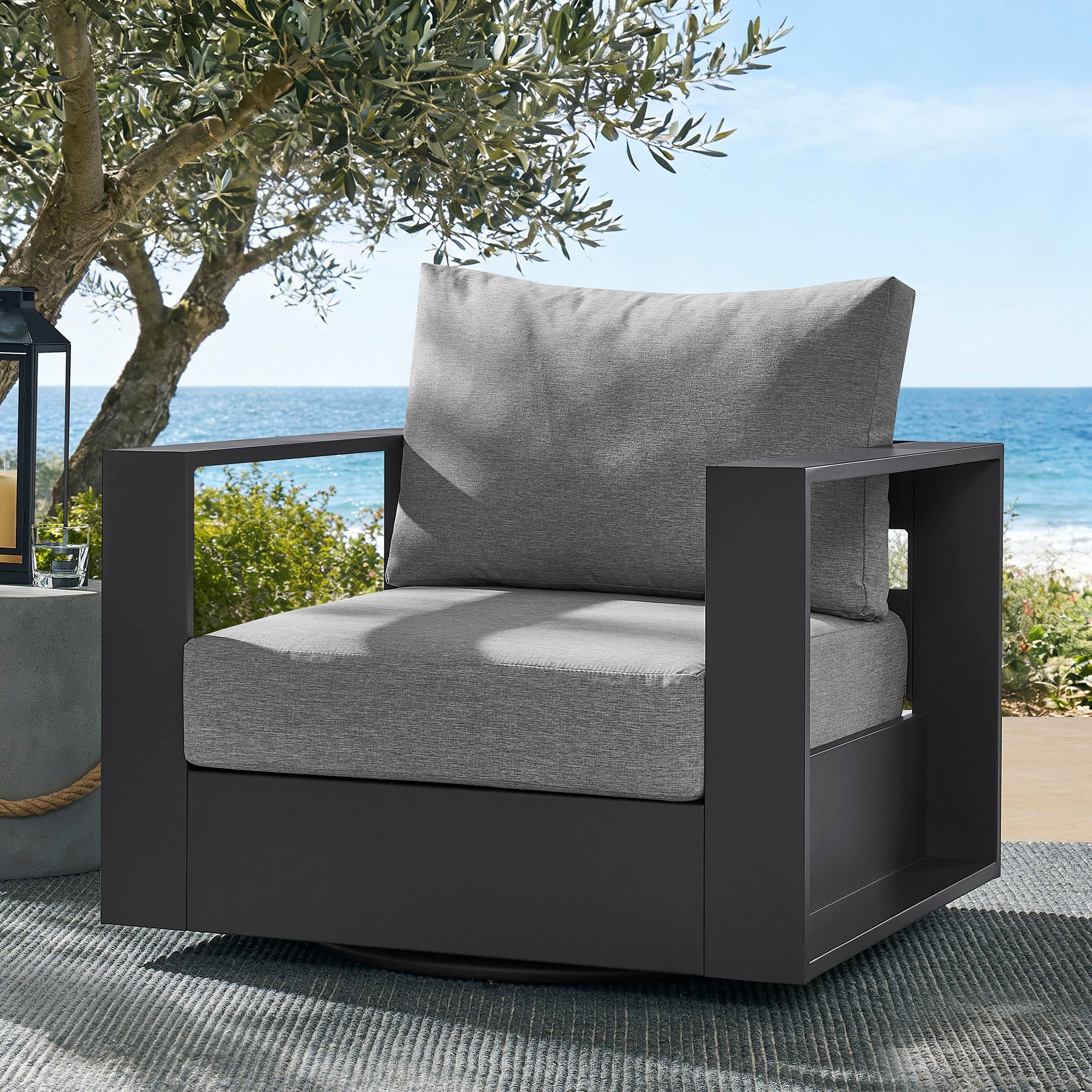 Tahoe Outdoor Powder-Coated Aluminum Swivel Armchair