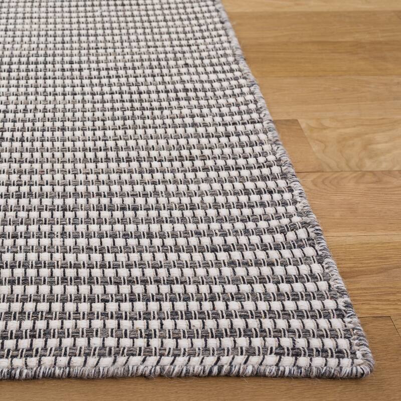 SAFAVIEH Handmade Natura Tarran Transitional Wool Rug