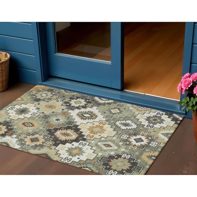 HomeRoots Southwestern Transitional Rectangle Outdoor Rug - 3' x 5'