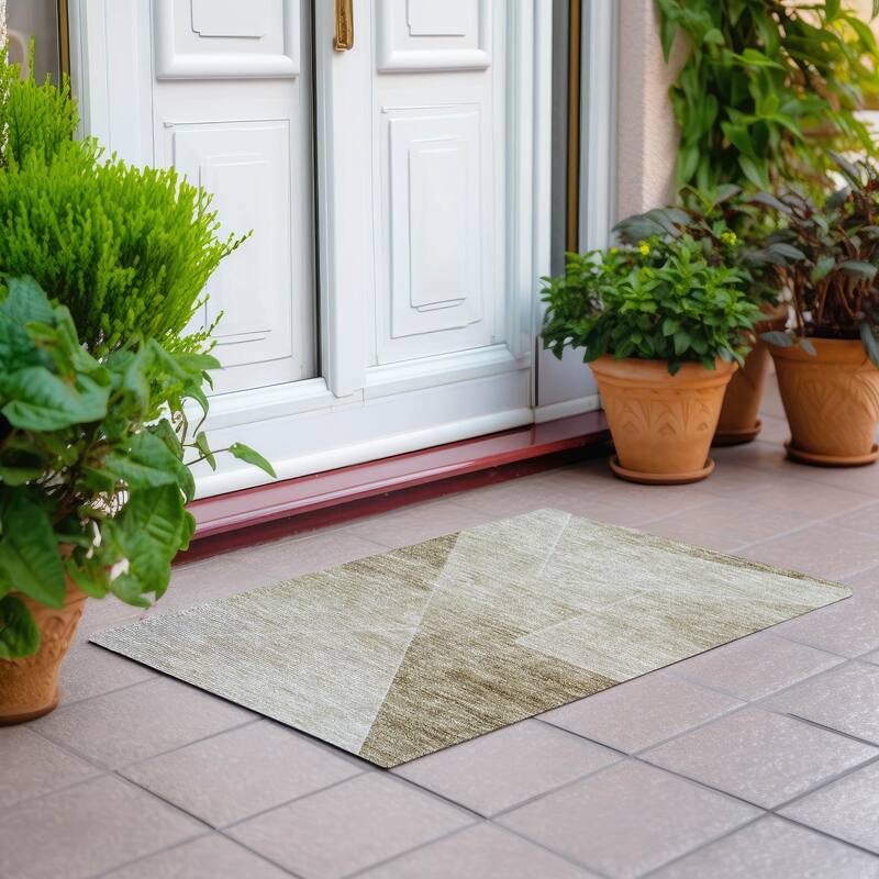 Machine Washable Indoor/ Outdoor Chantille Contemporary Abstract Rug - Beige - 1'8" x 2'6"