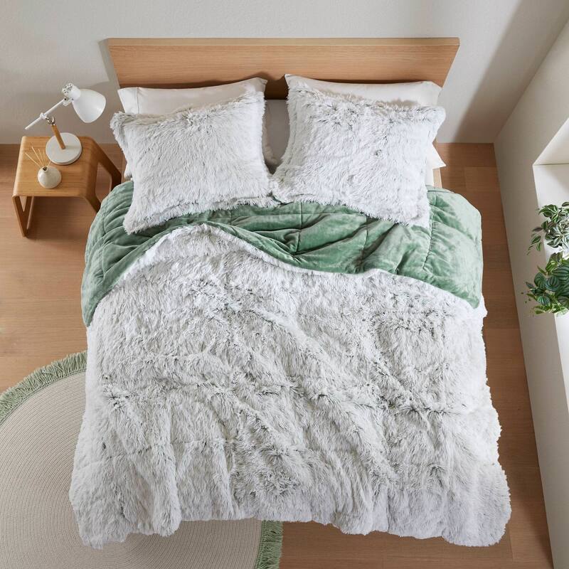 Intelligent Design Leena Shaggy Long Fur Comforter Mini Set