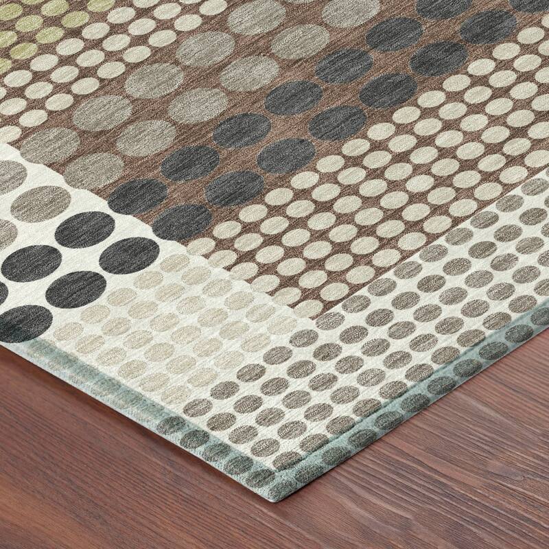 Machine Washable Indoor/ Outdoor Casual Dotty Chantille Rug