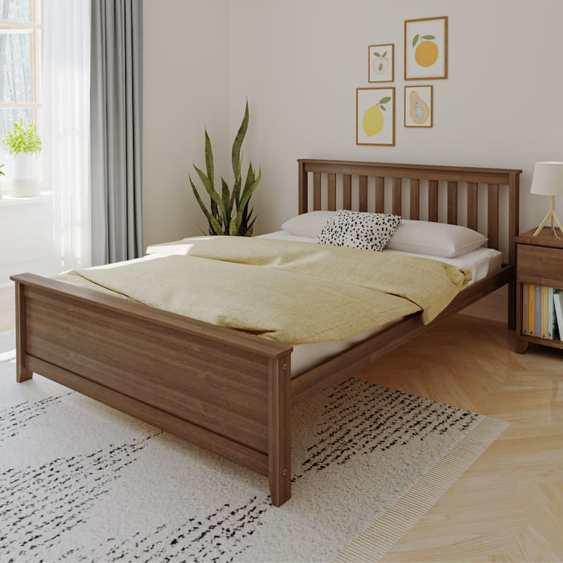 Max and Lily Classic Queen Bed - Walnut
