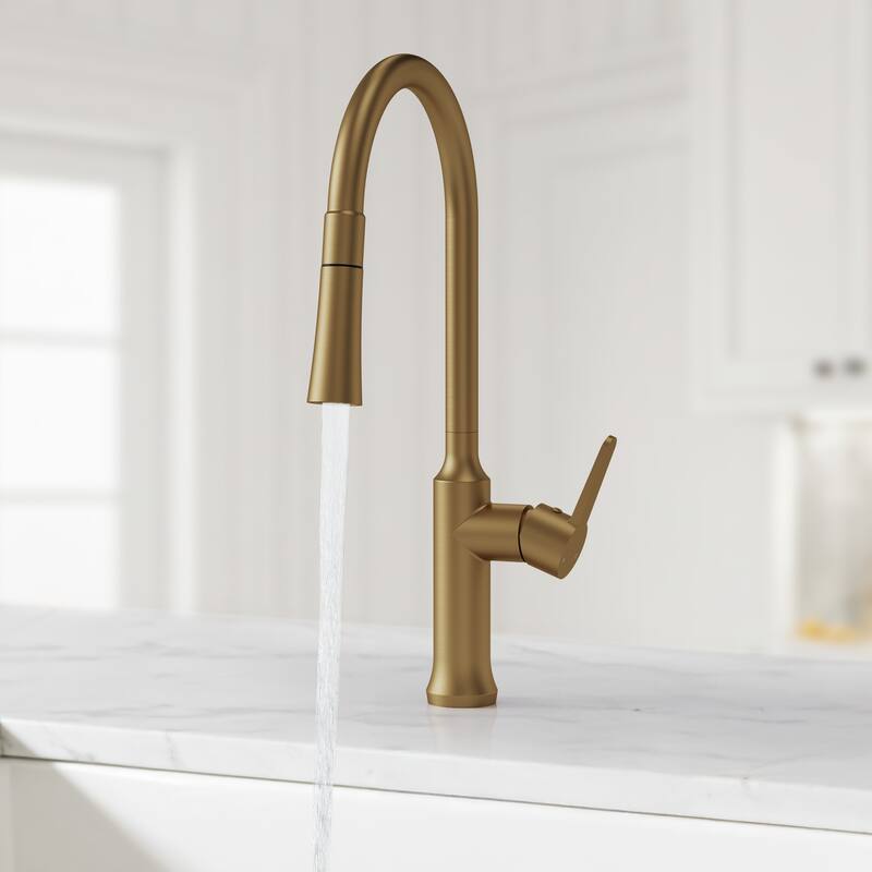 Single Handle Pull Down Kitchen Faucet with Sprayer Brass Swivels 360° Kitchen Faucet