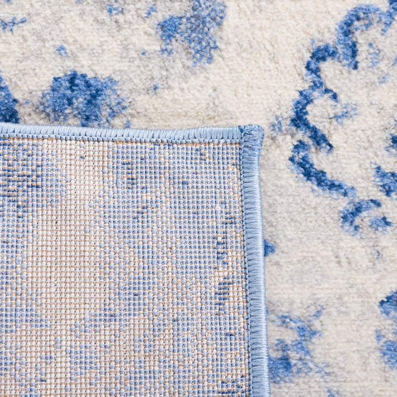 SAFAVIEH Brentwood Siru Traditional Rug
