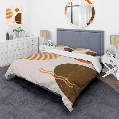 Designart 'Abstract Minimal Sun and Moon In Earth Tones III' Modern Duvet Cover Set