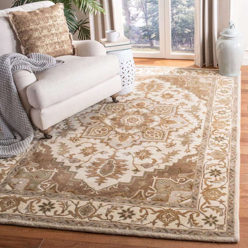 SAFAVIEH Handmade Royalty Chyna Traditional Oriental Wool Rug - 6' x 9' - Beige/Sage
