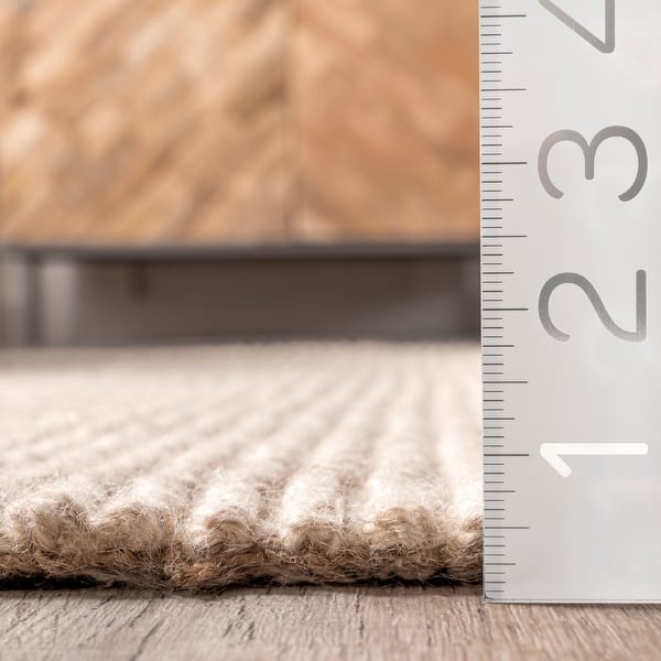 Nuloom Jolinn Farmhouse Wool and Jute Area Rug
