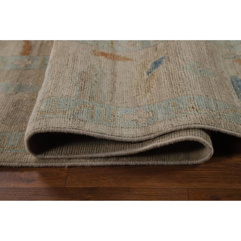 Hand Knotted Oriental 100% Wool Carpet Transitional All-Over Beige & Ivories Oushak Area Rug - 8' 10'' X 6' 2''