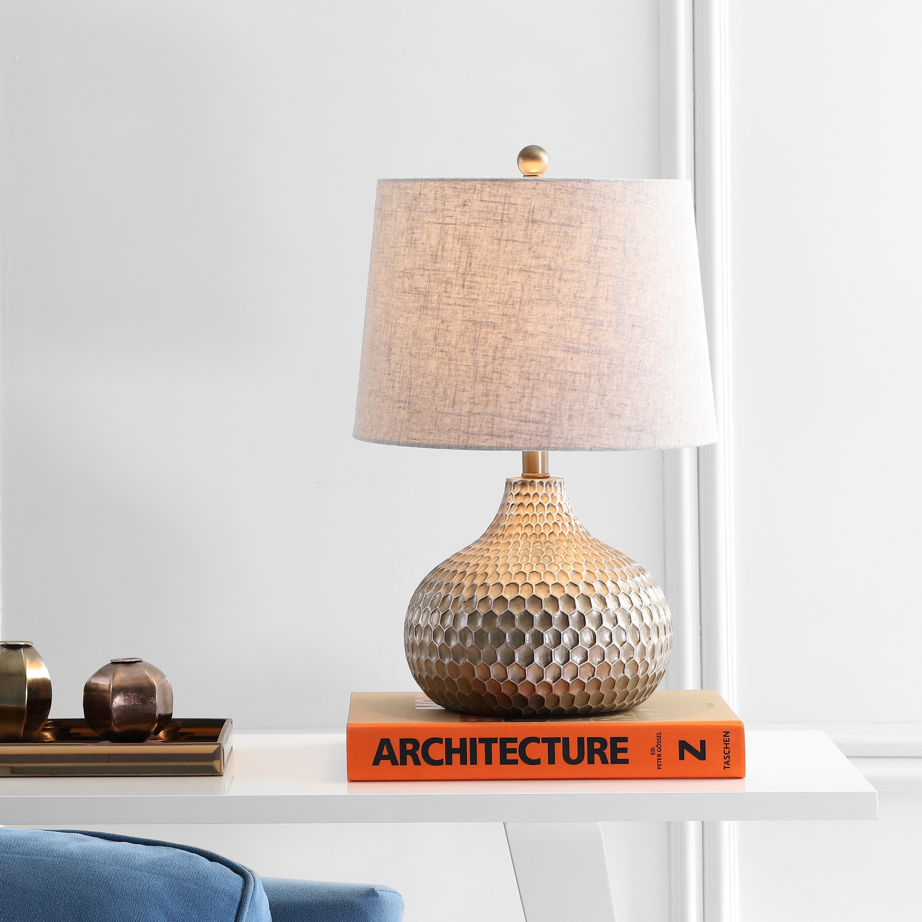 JONATHAN Y Mackenzie 22" Honeycomb LED Table Lamp, Antique Brown