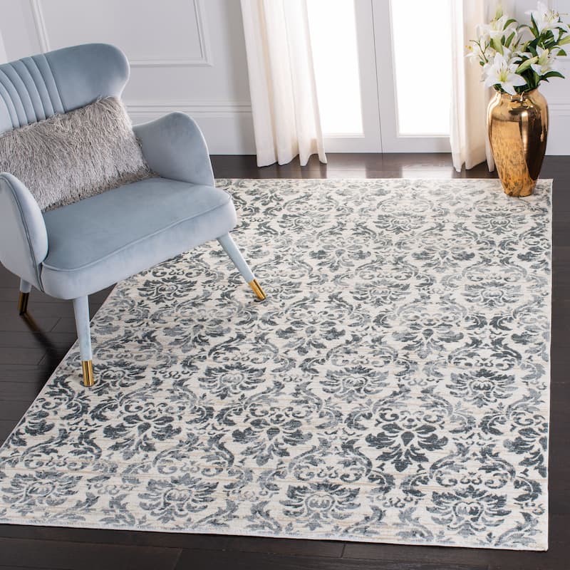 SAFAVIEH Isabella Sanjuana Traditional Rug - 5'3" x 7'7" - Grey/Ivory