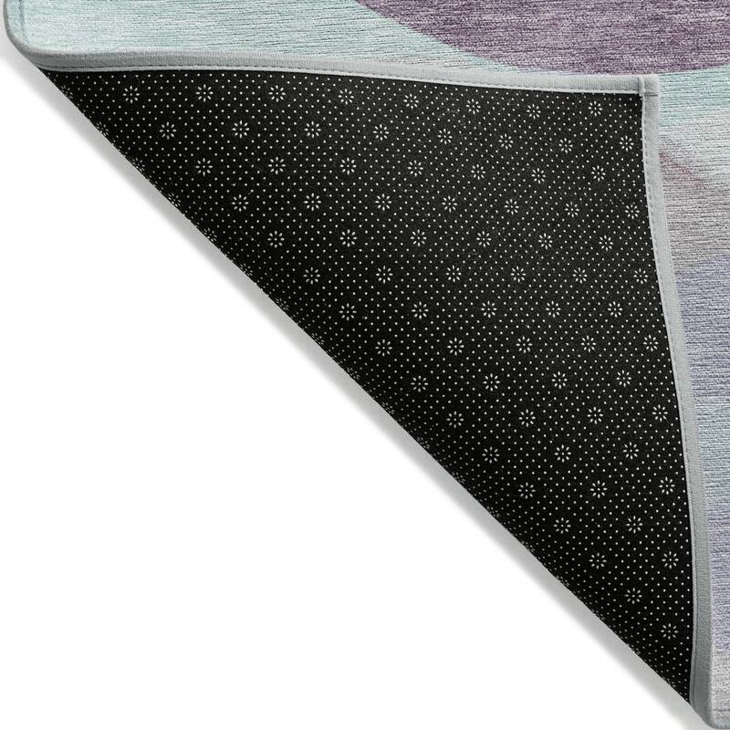 Machine Washable Indoor/Outdoor Contemporary Deco Chantille Rug