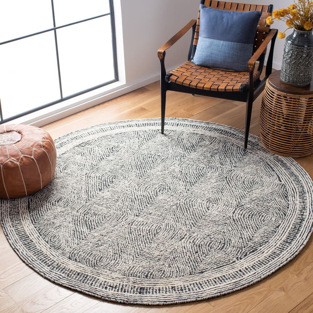 SAFAVIEH Handmade Abstract Leonide Modern Wool Rug