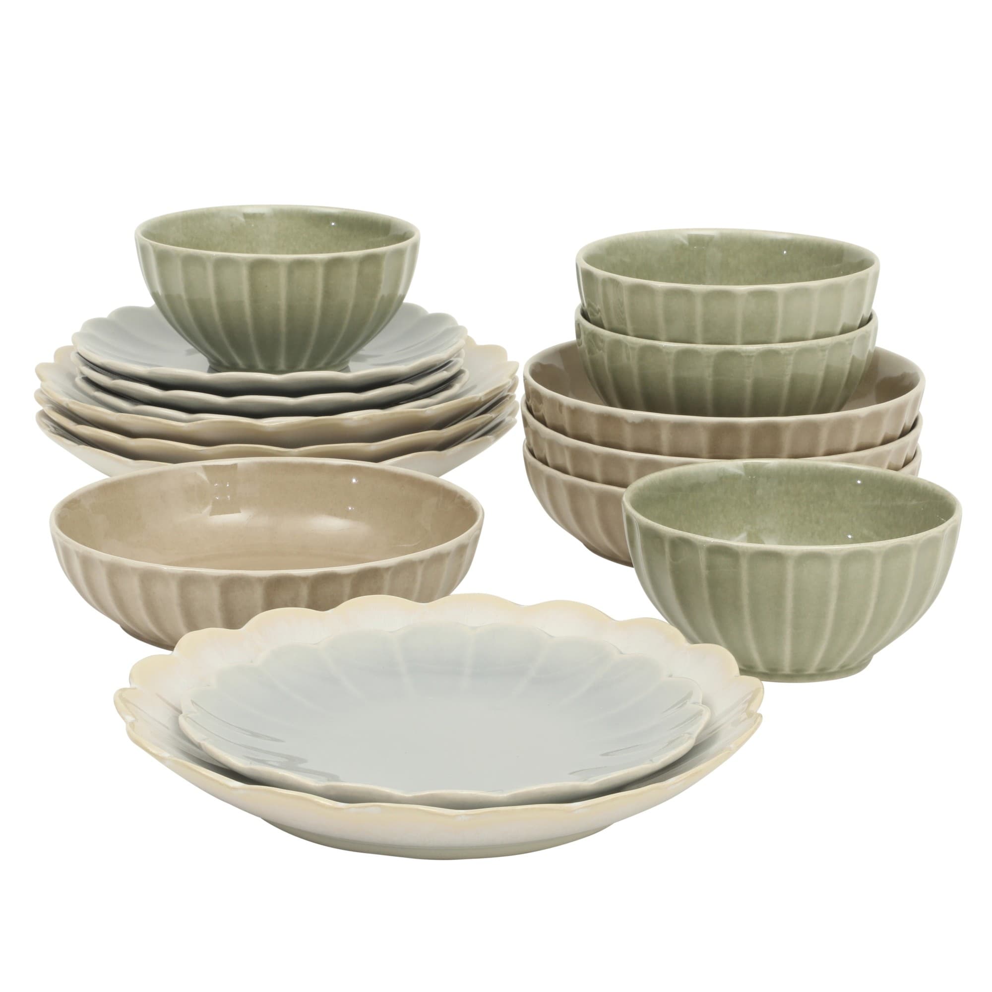 Gibson Elite Malibu Shore 16 Piece Scallop Stoneware Reactive Glaze (Service for 4) Ceramic Plates and Bowls Dinnerware Set