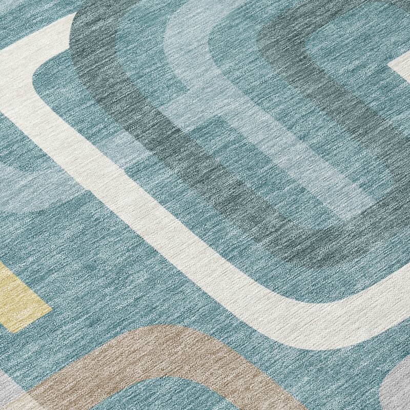 Machine Washable Indoor/ Outdoor Modern Penner Chantille Rug