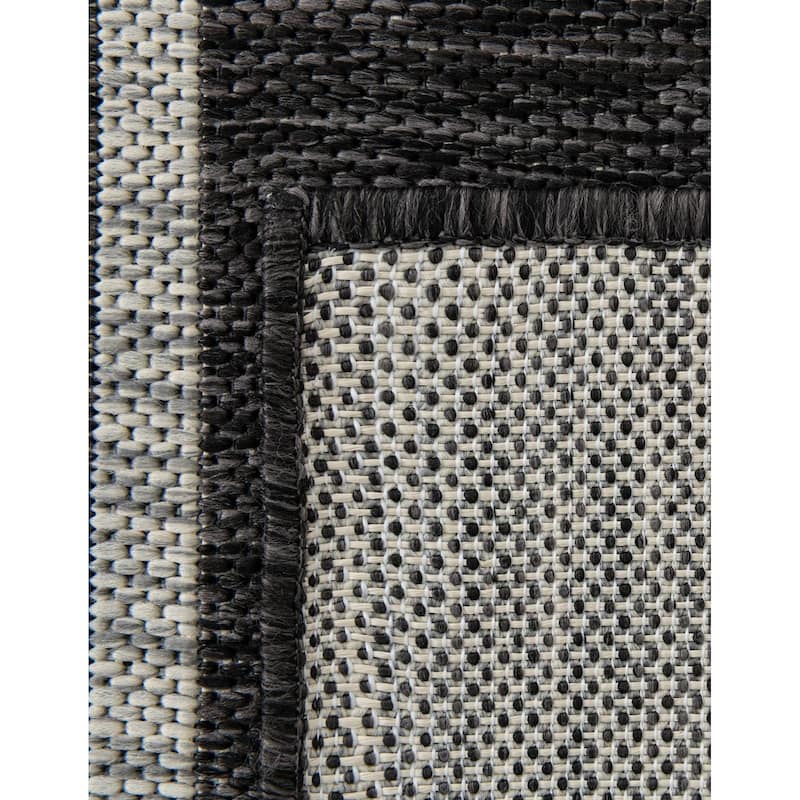Outdoor Zrand Collection Area Rug