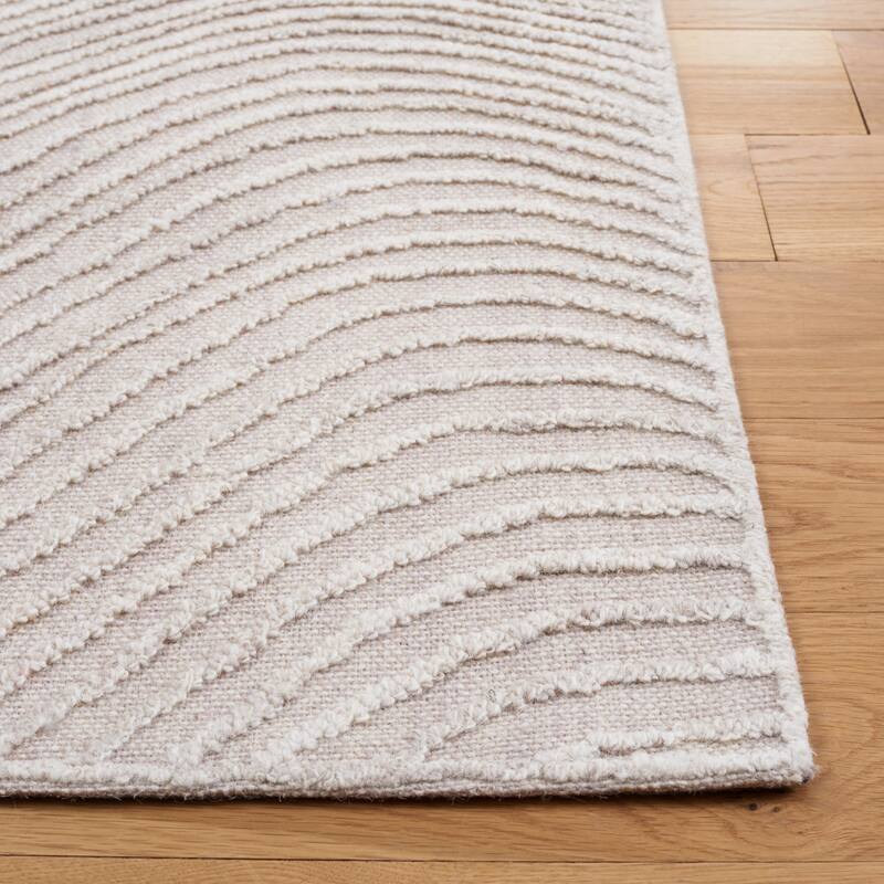 SAFAVIEH Handmade Trace Brandie Wool Rug