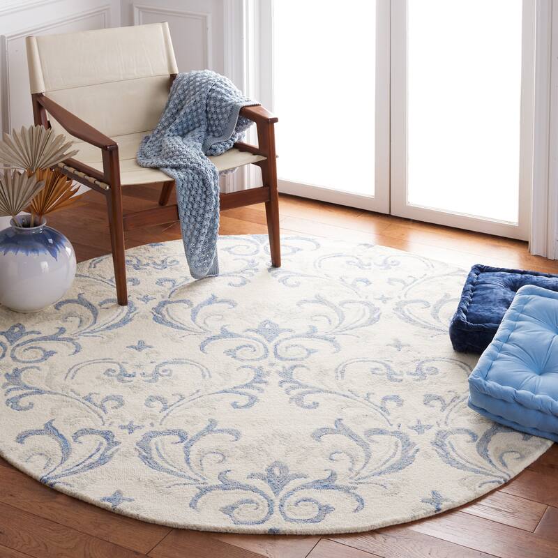 SAFAVIEH Handmade Jardin Alegria Scroll Wool Rug - 6' Round - Ivory/Blue