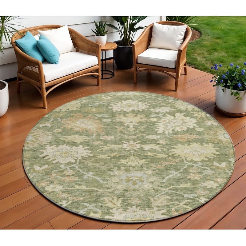 HomeRoots Floral Traditional Rectangle Outdoor Rug - 8' Round