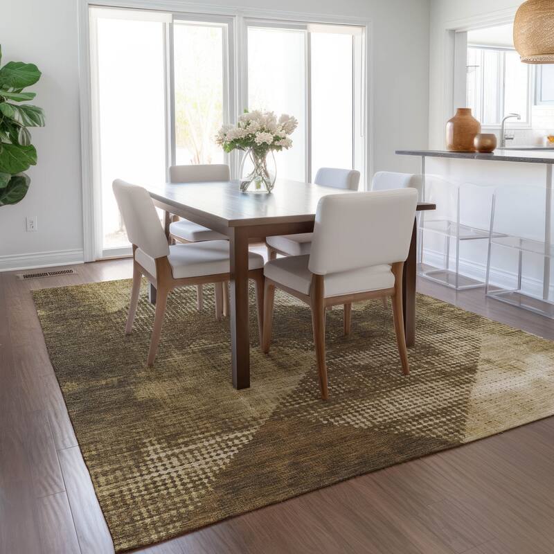 Machine Washable Indoor/ Outdoor Diamond Ombre Chantille Rug