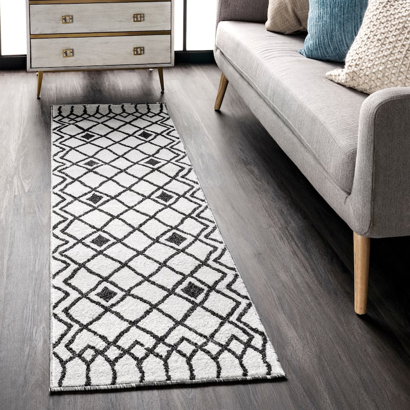 Nuloom Geometric Remi Modern Lattice Area Rug