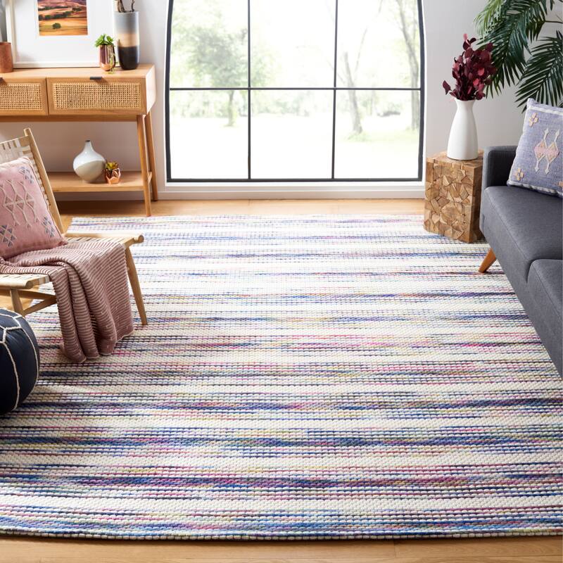 SAFAVIEH, Handmade Marbella Grit Wool Rug