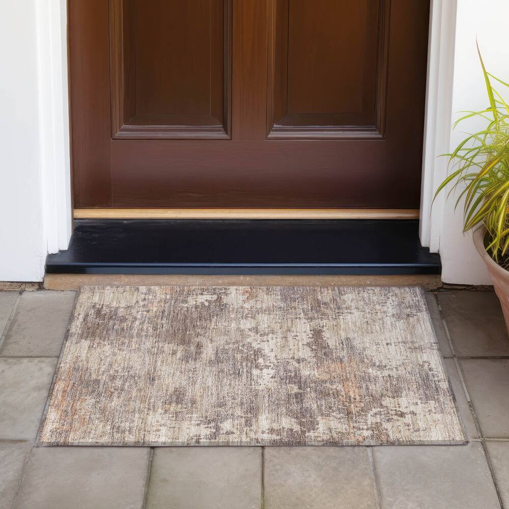 Machine Washable Indoor/Outdoor Modern Blend Chantille Rug