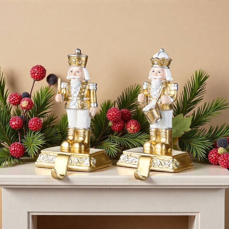 Glitzhome Set of 2 Christmas Resin Nutcracker Stocking Holders with Stockings