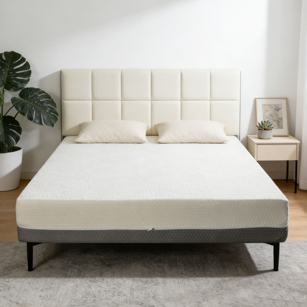 Roomfitters 10 Inch King Size Mattress, Memory Foam Bed in a Box for Pressure Relief, Motion Isolation & Support, White