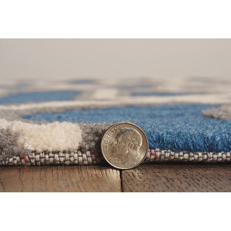 Hand-Tufted Trio Silo Rug Collection