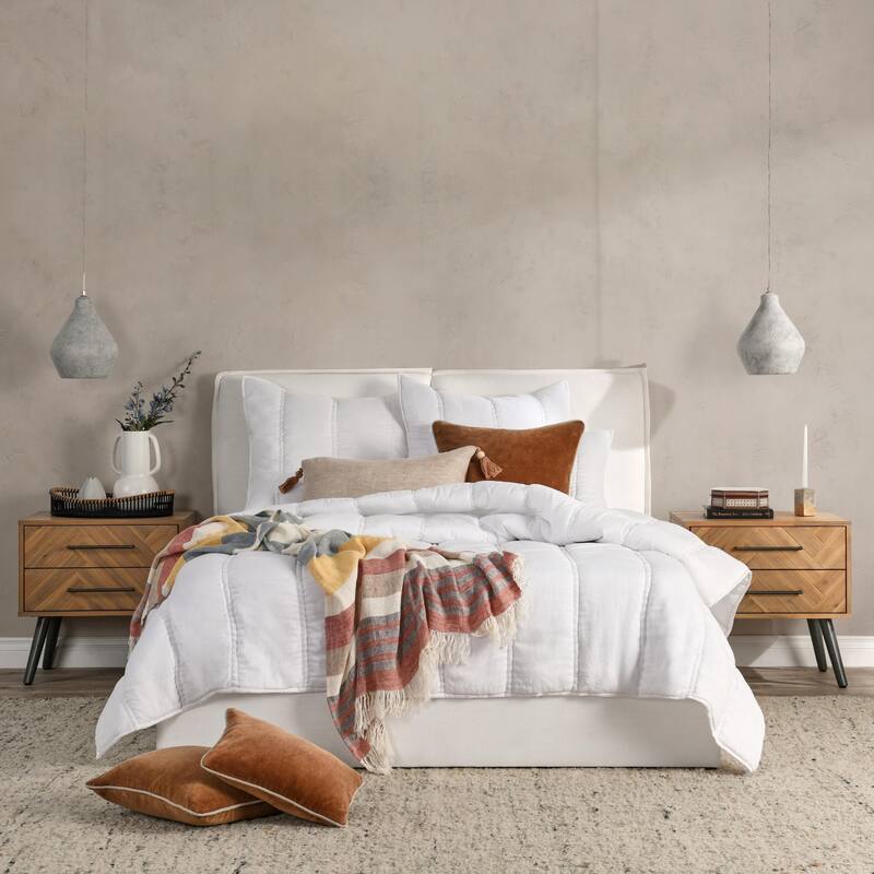 Villa by Classic Home Rowen 3-Piece Sustainable Fabric Quilt Set