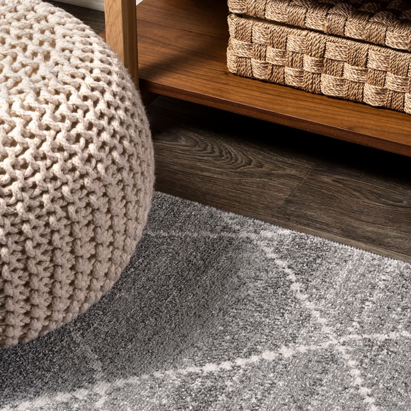 JONATHAN Y Ifrane Moroccan Modern Diamond Area Rug