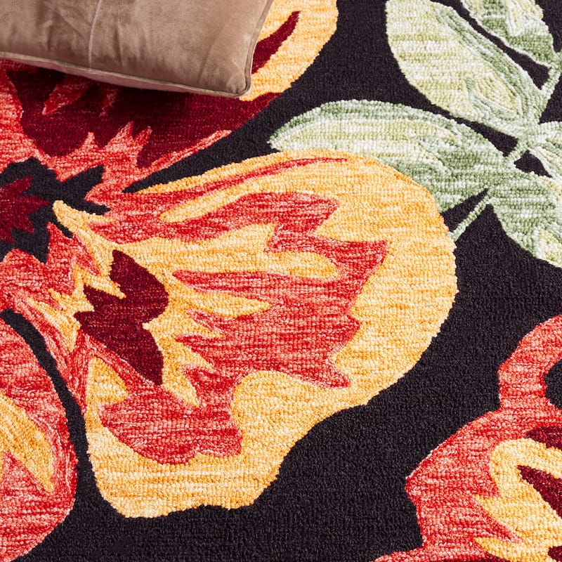 SAFAVIEH Handmade Jardin Florinka Floral Wool Rug